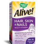 Natures Way Alive за коса, кожа и нокти x 60 капсули Предназначение за Natures Way Alive за коса: Подпомага нормалното състояние на косата, кожата и ноктите. Описание за Natures Way Alive за коса: Мултивитаминен продукт, за да бъдете винаги красива: съдържа 19 витамина и минерала, осигуряващи 100% или повече от дневния препоръчителен прием. В състава му е включен и пълният В комплекс, който подпомага превръщането на хранителните вещества в енергия; Колаген тип I (75 мг) и биотин (5000 мкг): За блестяща коса, силни нокти и красива кожа; С хиалуронова киселина и силиций; Плодово-зеленчуков комплекс: 50 мг в 1 доза; Не съдържа глутен, изкуствени ароматизатори, млечни продукти, консерванти, соя, пшеница или мая. Състав на Natures Way Alive за коса: Съдържание 2 капсули в Natures Way Alive за коса Витамин А (ретинил палмитат) 1500 µg Витамин В1 (тиамин, тиамин мононитрат) 3 mg Витамин В2 (рибофлавин) 3.4 mg Ниацин (вит.В3, никотинамид) 20 mg Пантотенова киселина (вит. В5, калциев D-пантонтенат) 15 mg Фолиева киселина (витамин В9) 400 µg Витамин В12 (цианокобаламин) 12 µg Биотин (витамин В7) 5000 µg Витамин С (аскорбинова киселина) 60 mg Витамин D (холекалциферол) 25 µg Витамин Е (d-алфа токоферил ацетат) 20 mg Витамин К (фитоменадион) 80 µg Йод (калиев йодид) 150 µg Селен (L-селенометионин) 70 µg Цинк (цинков оксид) 15 mg Мед (меден сулфат) 2 mg Молибден (молибден натрий) 75 µg Манган (манганов сулфат) 2 mg Хиалуронова киселина 30 mg Хирдролизиран колаген тип I 75 mg Силиций (полски хвощ/стебло) 3 mg Orchard Fruits™ /Garden Veggies™ Смес (пудра) от овощни плодове и градински зеленчуци: грах, спанак, зеле, ябълка, карфиол, аспержи, броколи, брюкселко зеле, домат, краставица, банан, Акай бери, червено цвекло, морков, боровинка, череша, грозде, червена боровинка, ананас, малина, синя слива, ягода. 50 mg Natures Way Alive за коса Други съставки на Natures Way Alive за коса: Слънчогледово масло, глицерин, желатинова софтгел капсула, жълт пчелен восък, натурални аромати, слънчогледов лецитин, карамел за цвят, пречистена вода. Съдържа риба (Тилапия). Начин на употреба на Natures Way Alive за коса: Приемайте по 2 капсули дневно. Не ги сдъвквайте. Предупреждение за Natures Way Alive за коса: Преди употреба консултирайте се с лекар, ако сте бременна, кърмите или имате бъбречна недостатъчност. Не използвайте хранителната добавка като заместител на разнообразното и пълноценно хранене. Съхранение : На сухо и хладно място, недостъпно за деца. Опаковка: 60 капсули. Natures Way е лидер в индустрията на хранителните добавки. Тя е основата през 1969 година. Мисията на Natures Way е да осигури хранителни добавки с натурални и високо качествени съставки. Фокусът на Natures Way е чистотата и ефективността на техните продукти. Те са първата компания преработваща билки. Притежава съоражение кла OTC(1983) Natures Way е първият билкова бранд който притежава сертификати Non-GMO и TRU-ID™. Това гаранитира за чистотата на състава и безпасния произход на използваните суровини. TRU-ID е първата и независима тестова програма. Тя изполва ДНК биотехнологии за удостоверяване на автентичността и качеството на използваните билкови продукти.  Non-GMO Project е независима тестова програма, която е ангажирана с най-добрите практики за тестване и предоставяне на продуктите без ГМО. Погрижете се за вашето здраве от рано и разгледайте разнообразната гама продукти на Natures Way  в нашия онлайн магазин aptekata.online