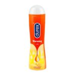 Durex Play Warming лубрикант х50 мл Durex Play Warming Лубрикант със загряващ ефект, който повишава чувствителността на марката Дюрекс.  Durex Play Warming е част от изцяло нова гама лубриканти създадени така, че да Ви доставят повече удоволствие и чувствено копринено изживяване. Сега всяко докосване може да се превърне в специално изживяване и всеки момент да бъде изпълнен с нарастваща чувственост. Durex Play Warming лубриканти са изцяло на водна основа, отмиват се лесно и не оставят петна. Съвместими са с презервативи. Избягвайте контакт с очите. При поява на дразнене, дискомфорт или необходимост от допълнително овлажняване, потърсете лекарска помощ. Да се съхранява при стайна температура, на прохладно и сухо място, далеч от директна слънчева светлина. Да се използва до 3 месеца след отваряне на опаковката. Durex Play Warming Durex, с над 90 години опит, е водещ производител на сексуални продукти. Те са известни с високото си качество и множеството иновации. Durex Предлага разнообразни продукти за подобряване на сексуалния живот на своите клиенти. Осигуряват безопасност при сексуалните удоволствия. Durex презервативите са известни с преминалите многобройни тестове  и използването на най-добрите материали.  Durex Play Warming В тяхната продуктова гама освен презервативи спадат лубриканти, вибратори и други аксесоари, допринасящи за вашето неустоимо изживяване. Всеки продукт е тестван по най-високите стандарти гарантиращи за нуждите и очакванията на всеки от потребителите им. Ако турсите защита, комфорт или разнообразие, Durex има решението за вас Разгледайте повече от гамата на Durex  в аптеката.онлайн и открите продуктите, които ще направят интимните ви моменти по-приятни и по-сигурни. В нашия онлайн магазин ще намерите широк избор от техните продукти, които отговарят на най-високите стандарти за качество и безопасност.