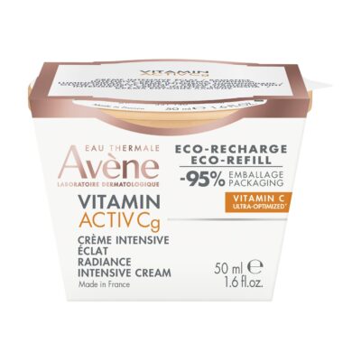 Avene Интензивен озаряващ крем Дерматологичните лаборатории Avène създадоха Avene Интензивен озаряващ крем VITAMIN ACTIV Cg Интензивен озаряващ крем, концентриран в 3 дерматологични активни съставки: [ВИТАМИН Cg*] 1,8%: известен със своята антиоксидантна ефективност, еквивалентна на 20% витамин С**. [НИАЦИНАМИД] 3%: регенерира кожата в дългосрочен план и намалява появата на тъмни петна. [ХИАЛУРОНОВА КИСЕЛИНА]: чиста, от натурален произход, хидратира, изглажда и изпълва кожата. Кадифената му текстура с деликатен аромат успокоява кожата и осигурява добра основа за грим. Клетъчното стареене води до прогресивно намаляване на функционирането на тъканите. На ниво кожа последиците са появата на клинични характеристики като сухота, пигментации, увисване и бръчки. Avene Интензивен озаряващ крем Кожата е изгладена и сияйна още с първото нанасяне¹. След 15 дни: Кожата е изпълнена и регенерирана, а тенът е изравнен¹. След 1 месец: тъмните петна и бръчките са намалени². Този продукт съдържа 93% натурални съставки, без съставки от животински произход, в стъклен буркан с възможност за презареждане. *Аскорбил глюкозид, високостабилна форма на витамин С. **Тест ex vivo на готови продукти. ***Тест в реални условия върху 65 потребители. ****Инструментални измервания на 40 лица, 2 приложения дневно. Без предпазни мерки при употреба. Избягвайте контакт с очите.|Не поглъщайте.|Да се съхранява на място, недостъпно за деца. Нанесете самостоятелно или след серум върху лицето, шията и деколтето. Избягвайте контакт с очите. Да се пази от светлина, топлина и влага. Avene Интензивен озаряващ крем За Avene Avene – експерт в дермо-козметиката, позната с уникалната си формула на базата на термална вода от извора в Сетриѐр (Франция). С над 25-годишен опит в дерматологията и фармацевтичната наука, Avene разработва продукти, насочени към чувствителна, атопична и реактивна кожа, които обединяват спокойствието на природата с най-строгите европейски стандарти за безопасност и ефикасност. Avene Интензивен озаряващ крем Ключовата сила на Avene е в многопластовите изпитания и контрол на качеството. Всяка формула преминава през: Предклинични in vitro и in vivo изследвания, извършени под дерматологичен и офталмологичен контрол, които гарантират липса на дразнене, алергии и фотосенсибилизация; Клинични проучвания с участието на 300–1000 доброволци (общо над 8000 годишно), включително бебета и деца за специализирани линии (Pédiatril, Cicalfate, XeraCalm A.D и SPF50+ лосион за деца); Avene Интензивен озаряващ крем Козметовигилизанс – денонощен мониторинг на всички пуснати на пазара продукти чрез независима мрежа от експерти, която събира и анализира потенциални нежелани ефекти и предлага подобрения. В разработката на новите формули Avene залага на фармацевтична строгост: средно 3-годишен изследователски цикъл (до 10 години при специални активни съставки), строги тестове за стабилност, съвместимост на опаковката бактериологичен контрол Всички суровини се оценяват подробно по физико-химични и токсикологични параметри, а употребата на алтернативни мето­ди замества животински опити в лабораторията за „култивиране на кожа“, създадена преди 20 години. Avene Интензивен озаряващ крем Изборът на Avene е гаранция за: Надеждност и безопасност според Регламент (ЕО) 1223/2009 и фармацевтични стандарти; Ефективна грижа за хидратация, успокояване и защита на кожата; Устойчивост и социална отговорност – еко­дизайн на опаковките, отговорно снабдяване, 100 % възобновяема енергия и партньорства за опазване на океаните и местните общности. С Avene получавате научно доказана грижа, родена от дълбокото доверие в термалната вода и безкомпромисната ангажираност към вашето здраве и природата. Avene Интензивен озаряващ крем Защо да изберете Аптеката Oнлайн? В Аптеката Онлайн може да се насладите на богата гама от медикаменти, хранителни добавки и други здравни продукти. Включително можете да намерите разнообразие от продукти за профилактика и лечение на сезонни заболявания като грип и настинки. Нашата аптека се стреми да предложи на клиентите не само достъпни цени, но и качествени продукти, които да помогнат за укрепване на имунитета и здравето като цяло. Лоялна Програма Освен това, в Аптеката Онлайн предлагаме и специална лоялна програма. Тя важи за всички продукти дори и намалените. Чрез нея събирате точки при всяка покупка. Тези точки можете да използвате за намаления при следващи покупки, условията може да разгледате в страницата ни за лоялна програма. Трупате точки само, ако сте вписани в своя профил. Допълнителни предимства С пазаруването в Аптеката Онлайн получавате допълнителни предимства като безплатна доставка при определени поръчки и възможността да пазарувате по всяко време на денонощието, без да се съобразявате с работно време. Това ви осигурява максимално удобство и бърз достъп до продуктите, от които се нуждаете. Ние сме до теб! Ние разбираме важността на качествената грижа за здравето и затова нашите продукти са внимателно подбрани